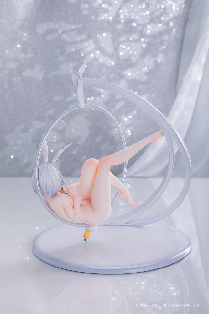 Azur Lane Figura PVC 1/6 Sirius Rabbit of Paradise Ver. 27 cm
