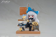 Arknights Estatua PVC Dessert Time Series Skadi 11 cm