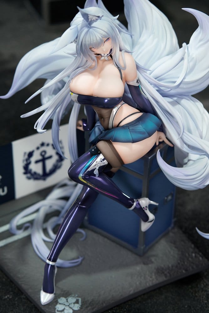Azur Lane Figura PVC 1/7 Shinano Moonlit Chrome Ver. Acrylic Special Edition w/Display 25 cm