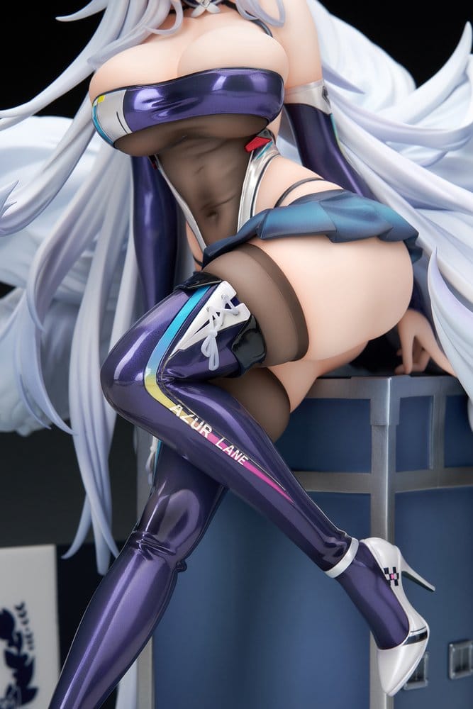 Azur Lane Figura PVC 1/7 Shinano Moonlit Chrome Ver. Acrylic Special Edition w/Display 25 cm