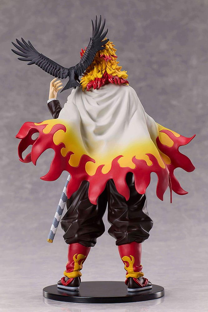 Demon Slayer: Kimetsu no Yaiba Estatua Kyojuro Rengoku Flame Hashira 20 cm