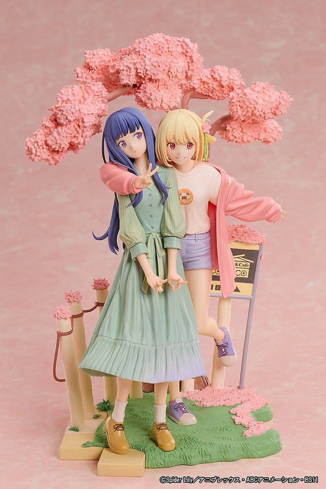 Lycoris Recoil Pack de 2 Figuras PVC Chisato Nishikigi & Takina Inoue Spring Ver. 25 cm