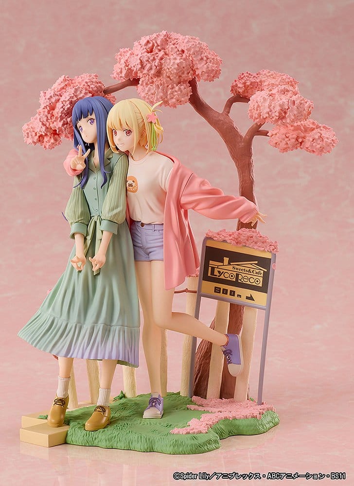 Lycoris Recoil Pack de 2 Figuras PVC Chisato Nishikigi & Takina Inoue Spring Ver. 25 cm