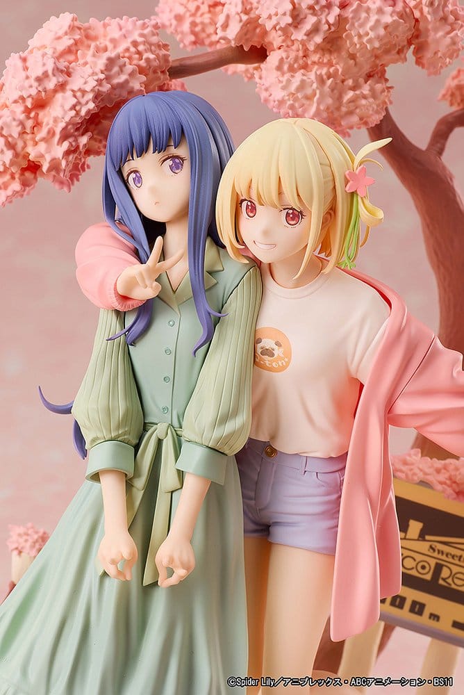 Lycoris Recoil Pack de 2 Figuras PVC Chisato Nishikigi & Takina Inoue Spring Ver. 25 cm