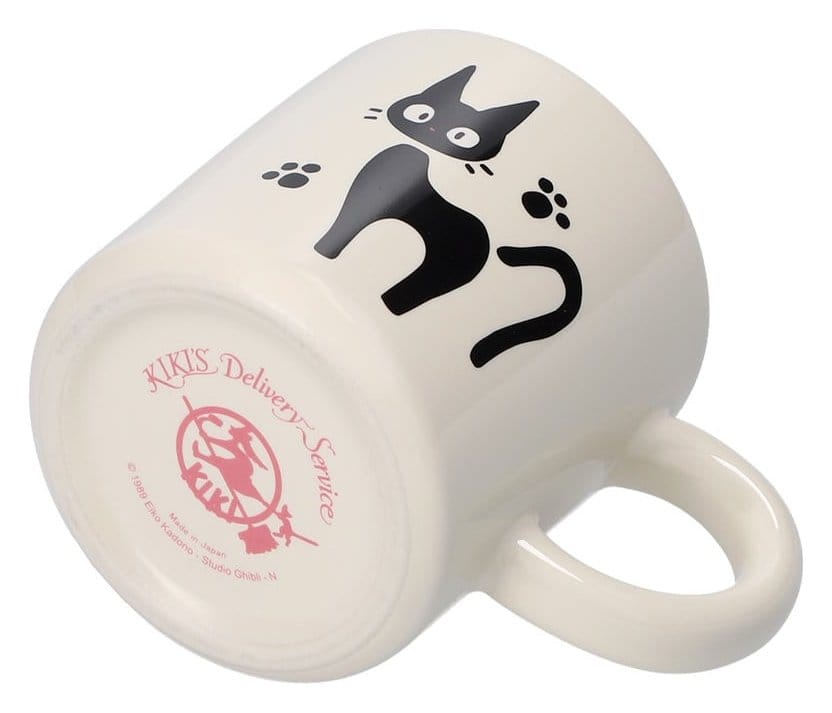 Nicky, la aprendiz de bruja Taza Jiji