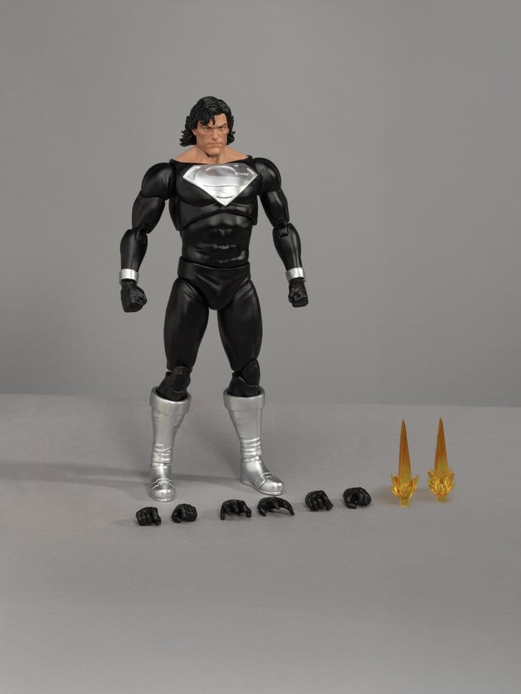 DC Comics Figura Superman Recovery Suit 21 cm