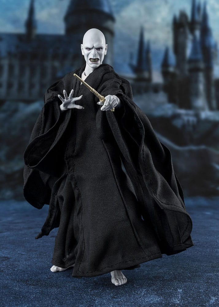 Harry Potter y el cáliz de fuego Figura S.H. Figuarts Lord Voldemort 15 cm