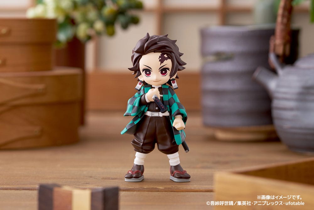 Demon Slayer: Kimetsu no Yaiba figuras PVC PalVerse 9 cm Surtido (6)