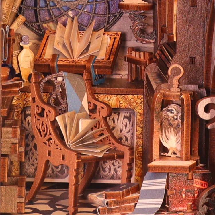 Maqueta Book Nook Nebula Common Room 23 x 11 cm