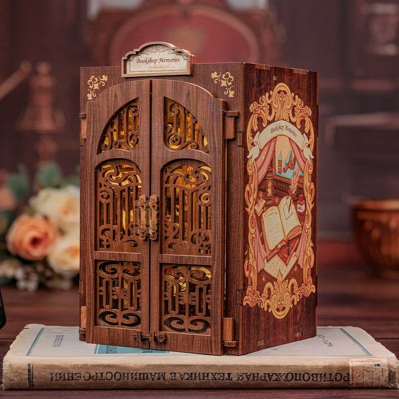Maqueta Book Nook Bookshop Memories 17 x 10 cm