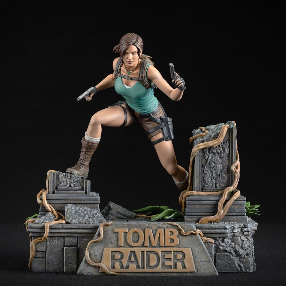 Tomb Raider Estatua PVC Lara Croft 24 cm