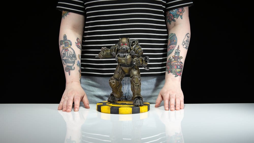 Fallout Figura PVC (Amazon) NCR Power Armor 25 cm