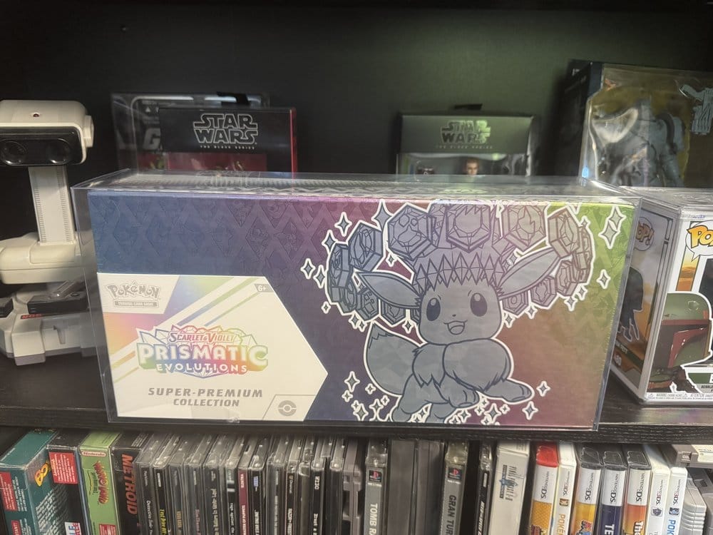 Caja de PET Pack de 2 Protector para Pokémon Prismatic Evolutions Super Collection Box 38 x 18 cm Frikytopia