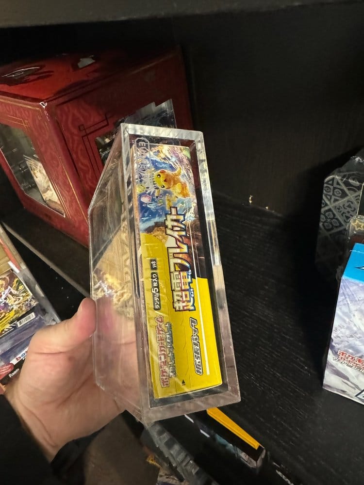 Evoretro Display de Acrílico para Pokémon Caja de Booster Grande Japonesa