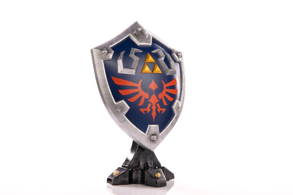 LEGEND OF ZELDA HYLIAN SHIELD PVC Estatua