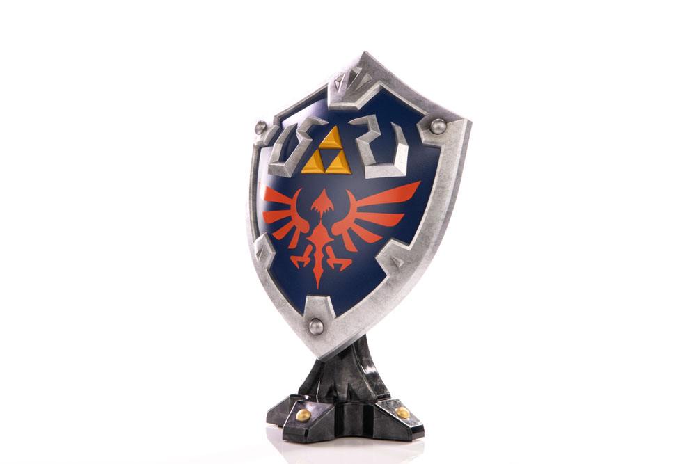 LEGEND OF ZELDA HYLIAN SHIELD PVC Estatua