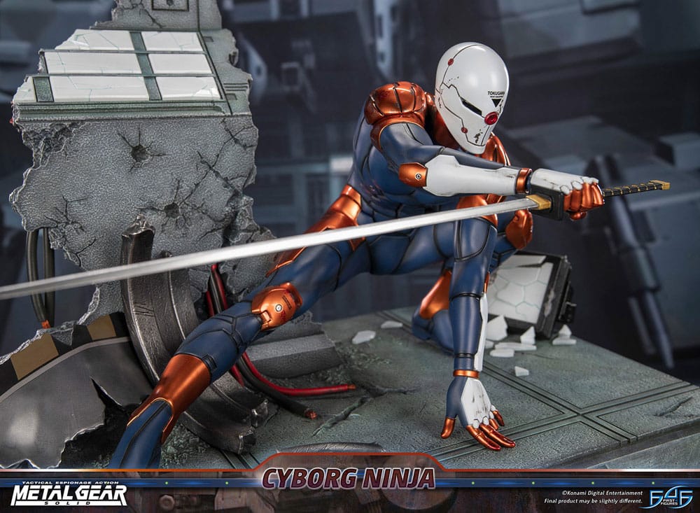 Metal Gear Solid Estatua Cyborg Ninja (Gray Fox) 41 cm