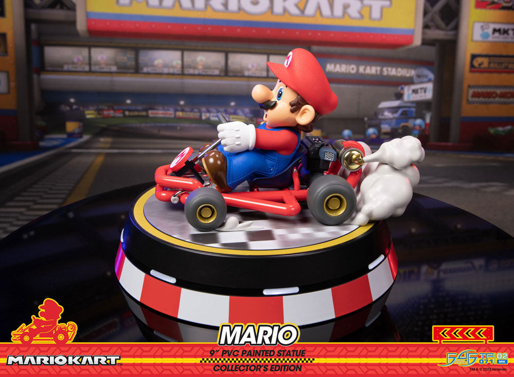 MARIO KART MARIO PVC PAINT DELUXE Estatua