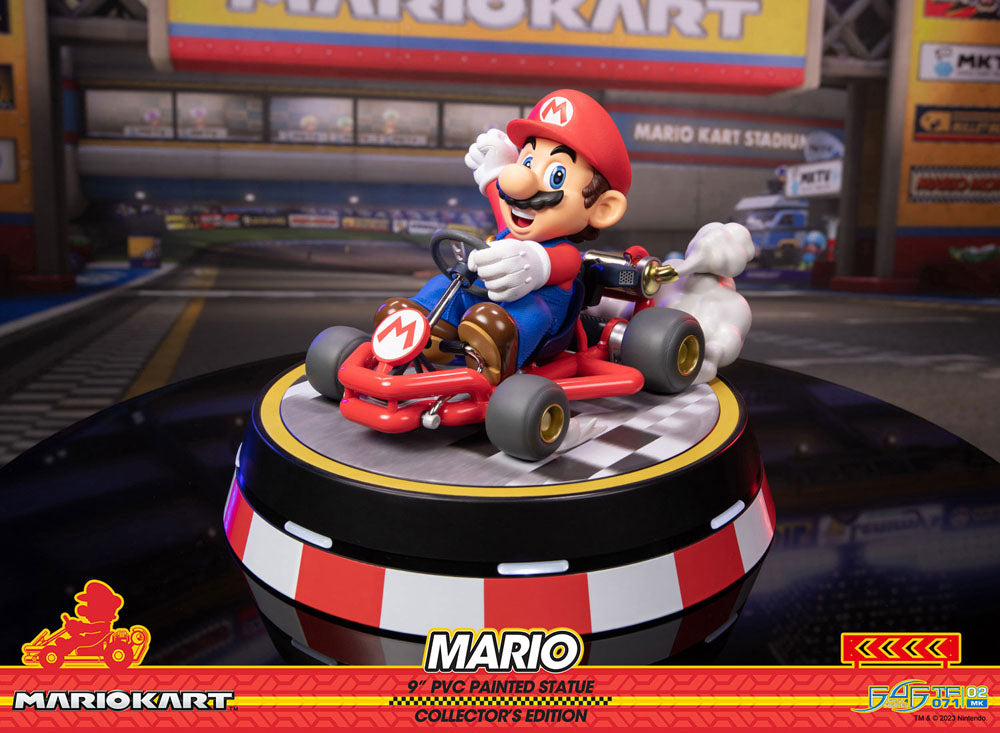 MARIO KART MARIO PVC PAINT DELUXE Estatua