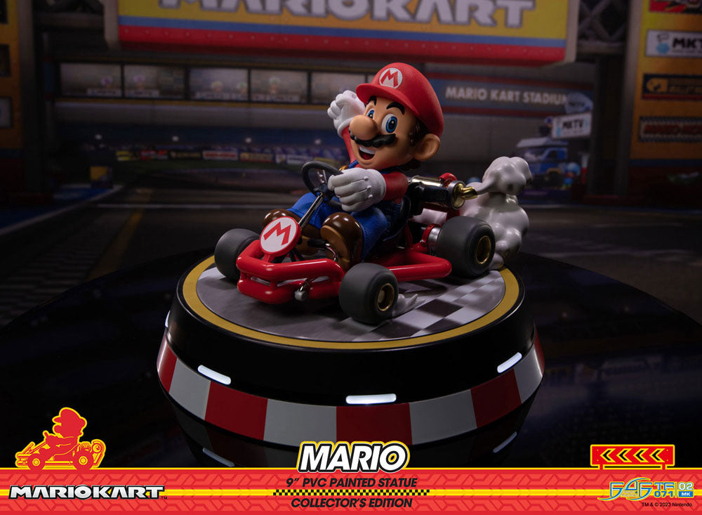 MARIO KART MARIO PVC PAINT DELUXE Estatua