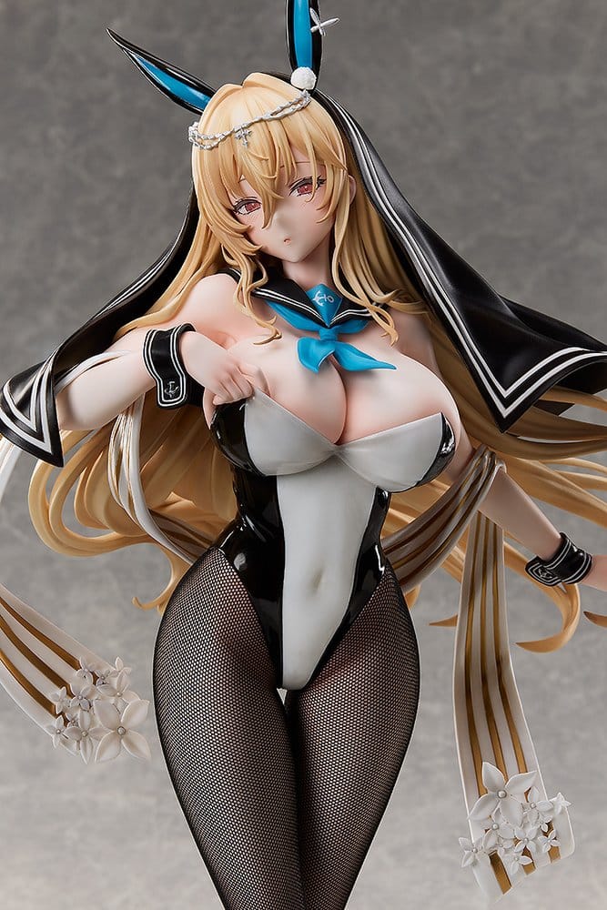 Azur Lane Figura PVC 1/4 Implacable: Bunny Ver. 46 cm