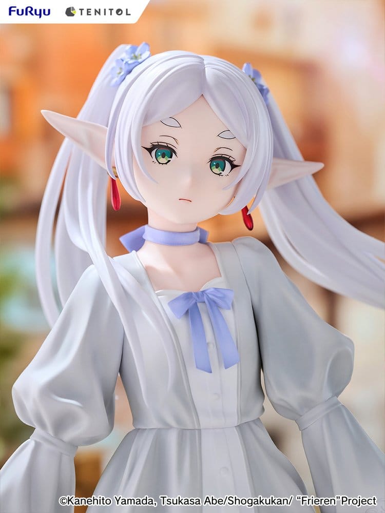 Frieren: Beyond Journey's End Figura PVC Tenitol Tall Frieren Classical dress Ver. 28 cm