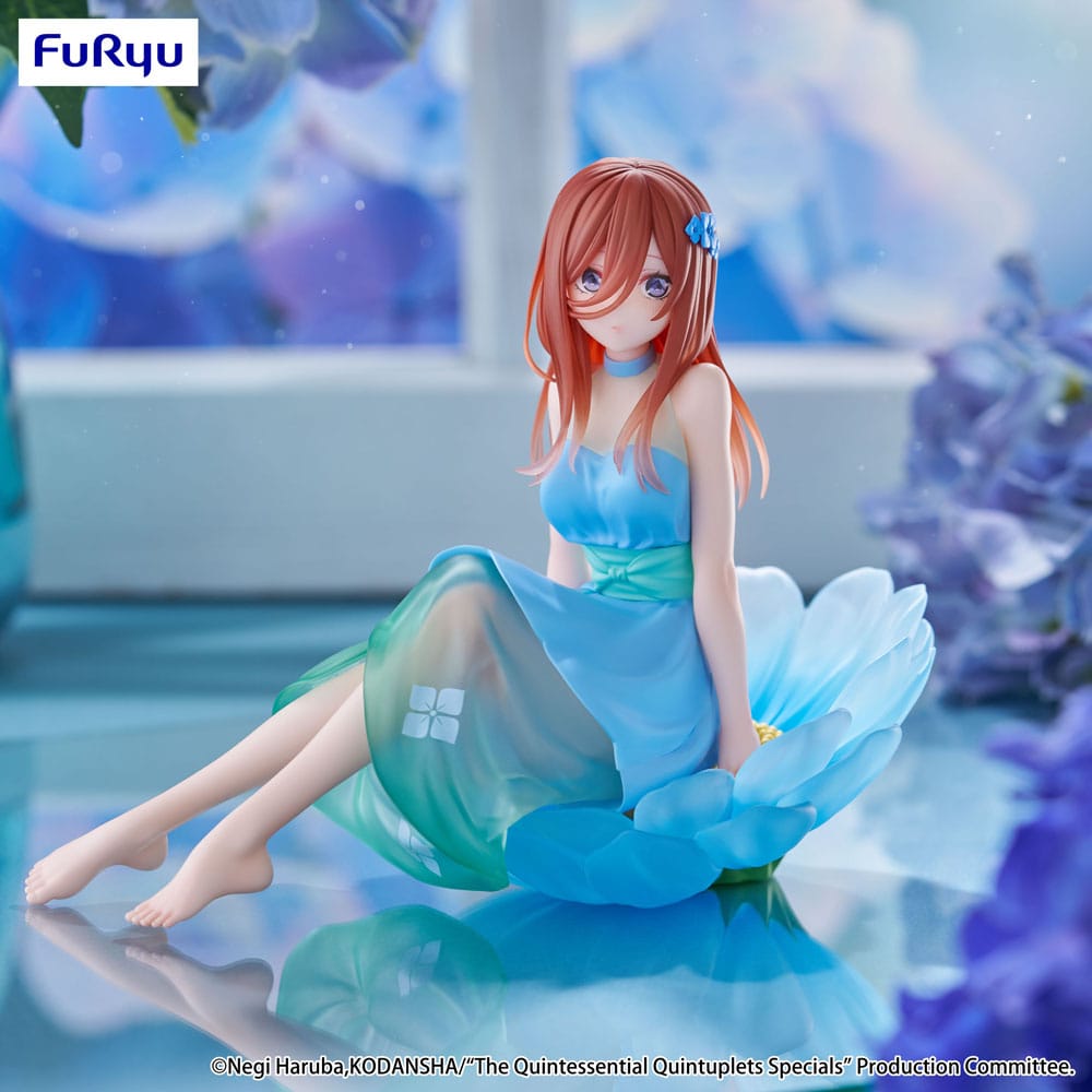 The Quintessential Quintuplets Specials Estatua PVC Bloo-me! Nakano Miku 11 cm