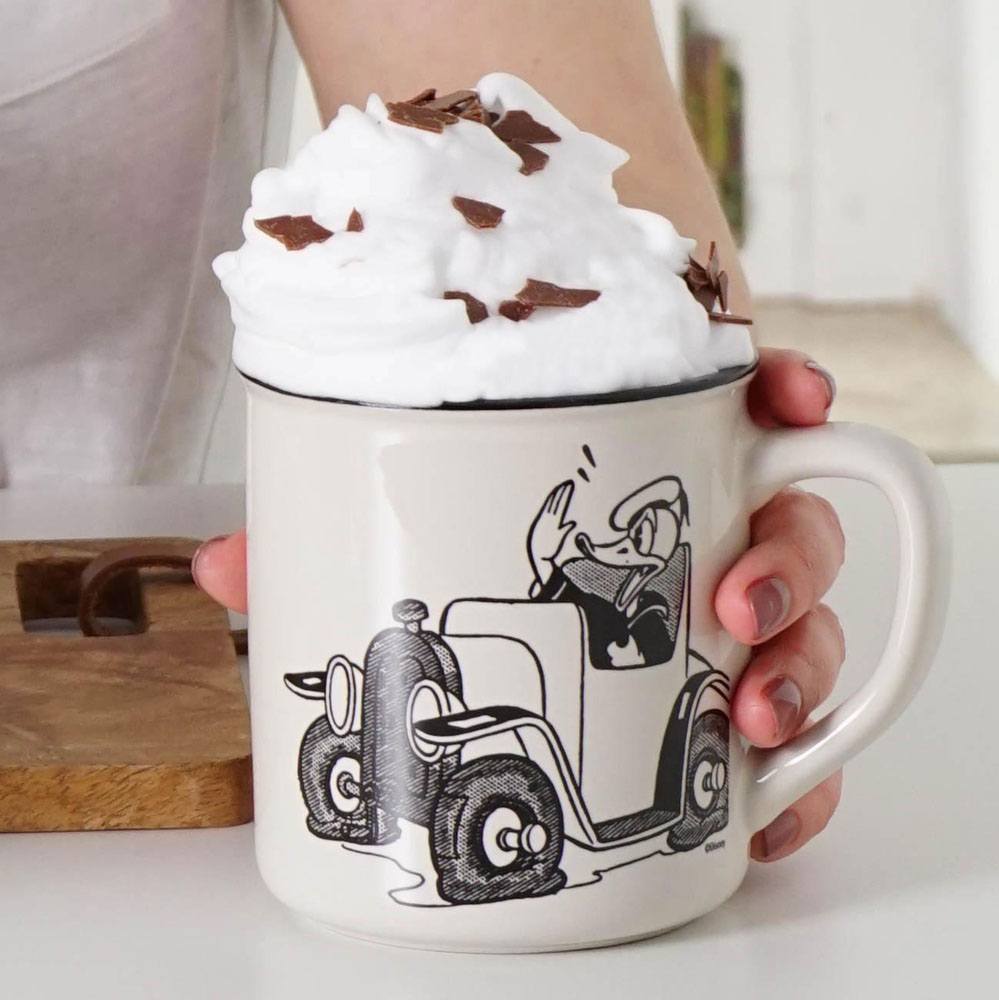 Donald Duck Taza Donald en el auto