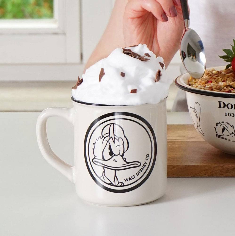 Donald Duck Taza Donald en el auto