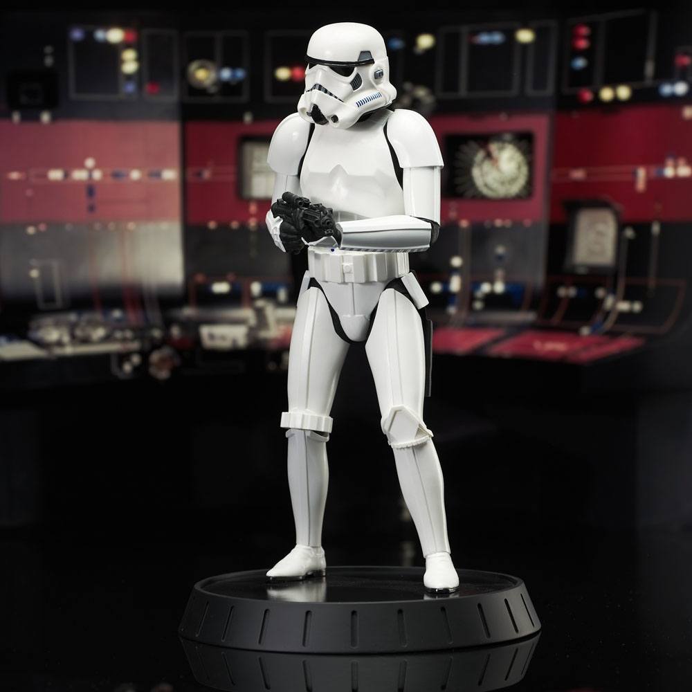 Star Wars Episode IV Estatua Milestones 1/6 Han Solo (Stormtrooper Disguise) 40th Anniversary Exclusive 30 cm