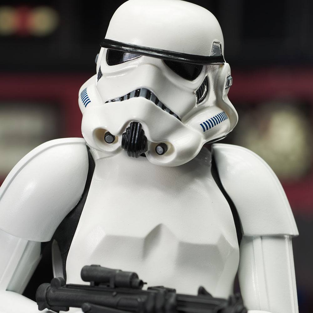Star Wars Episode IV Estatua Milestones 1/6 Han Solo (Stormtrooper Disguise) 40th Anniversary Exclusive 30 cm