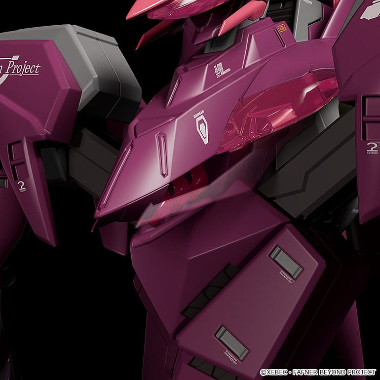 Fafner in the Azure The Beyond Maqueta Moderoid Plastic Model Kit Fafner Mark Sieben Kai Azrael 19 cm