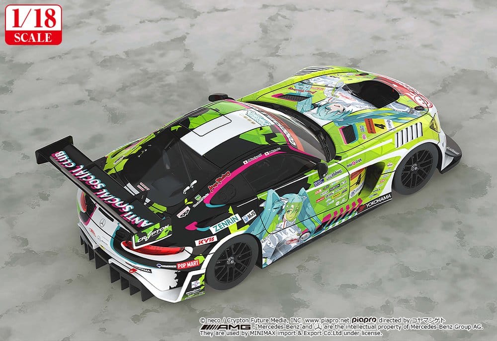 Hatsune Miku GT Project Vehículo 1/18 Good Smile Hatsune Miku AMG 2022 Season Opening Ver. 26 cm