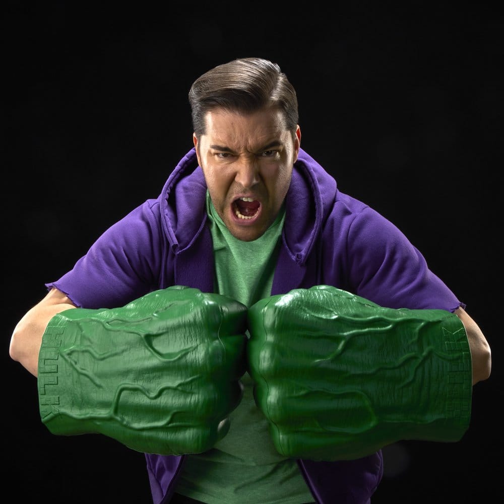 Replica hasbro marvel legends the incredible hulk puños electronicos 30.5cm