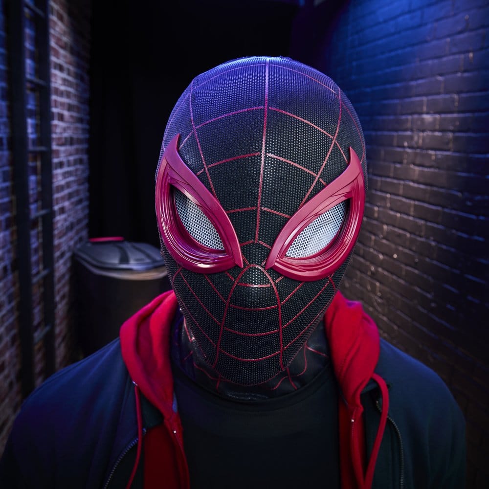 Spider-Man: Miles Morales Marvel Legends Máscara Electrónica Expresiva