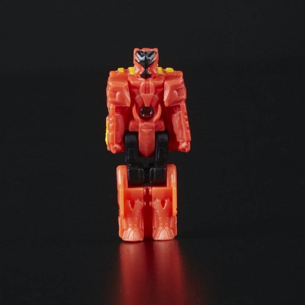 Transformers Power of the Primes Figura Combiner Predaking 45 cm
