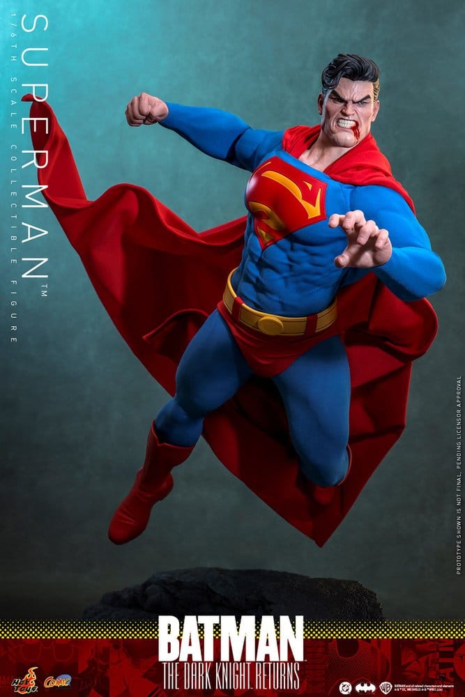 Batman: The Dark Knight Returns Figura Comic Masterpiece 1/6 Superman 34 cm