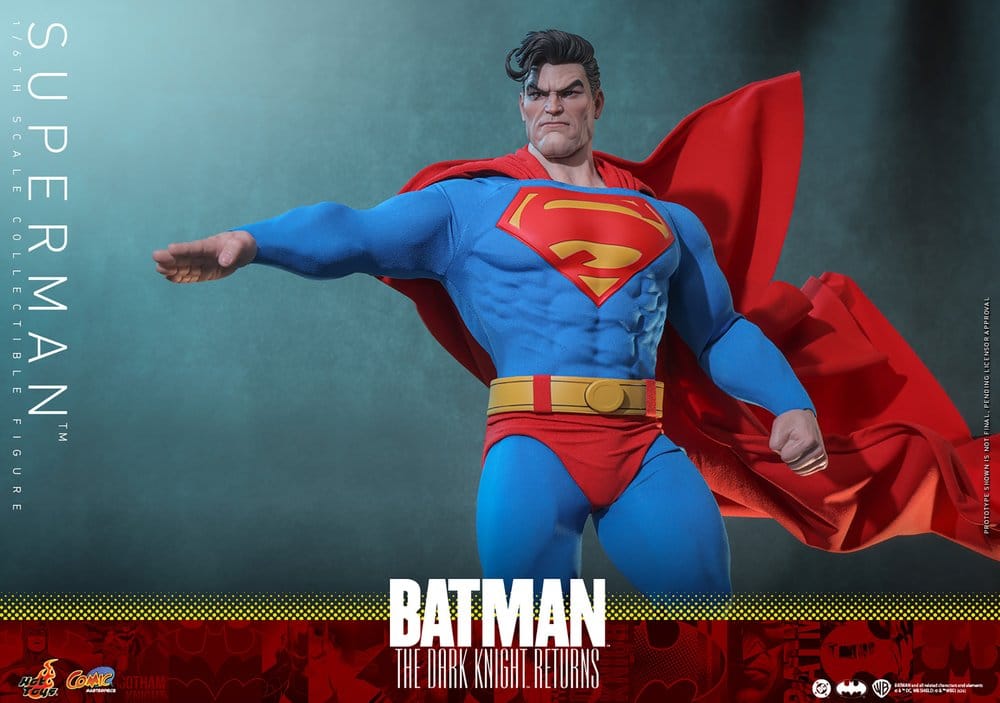 Batman: The Dark Knight Returns Figura Comic Masterpiece 1/6 Superman 34 cm