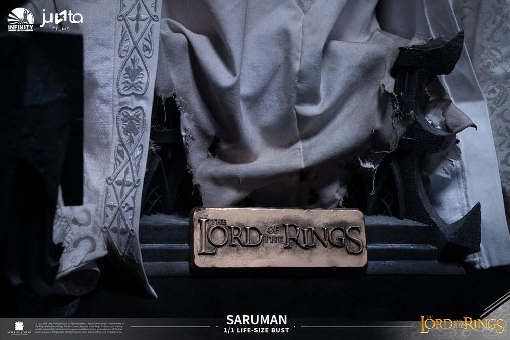 El Señor de los Anillos Busto tamaño natural Saruman 110 cm
