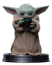 The Mandalorian & Grogu Grogu Collection Estatua Grogu Always Hungry