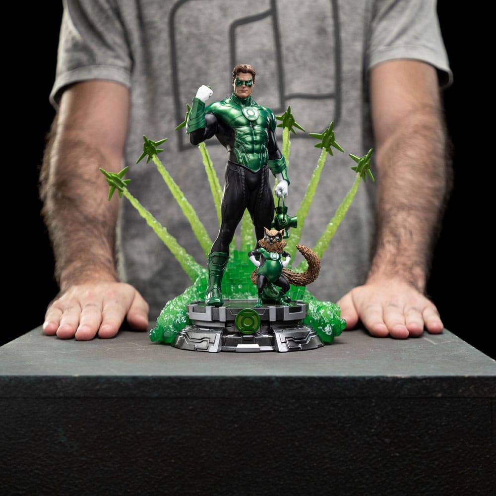 DC Comics Estatua Art Scale Deluxe 1/10 Green Lantern Unleashed 24 cm