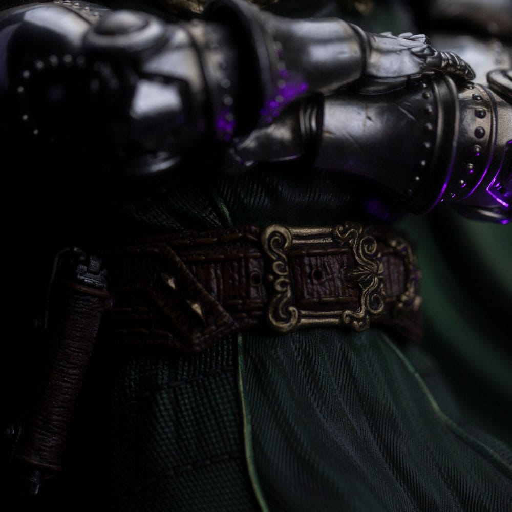 The Infinity Gauntlet Marvel Legends Diorama Estatua 1/10 Art Scale Doctor Doom Deluxe Edition 42 cm