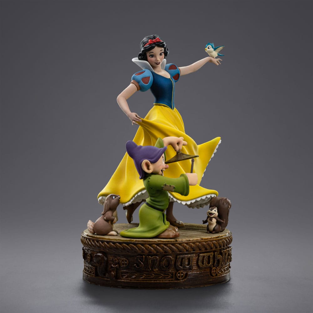 DISNEY CLASSIC SNOW WHITE ANDTHE SEVEN DWARVES 1/10 Estatua