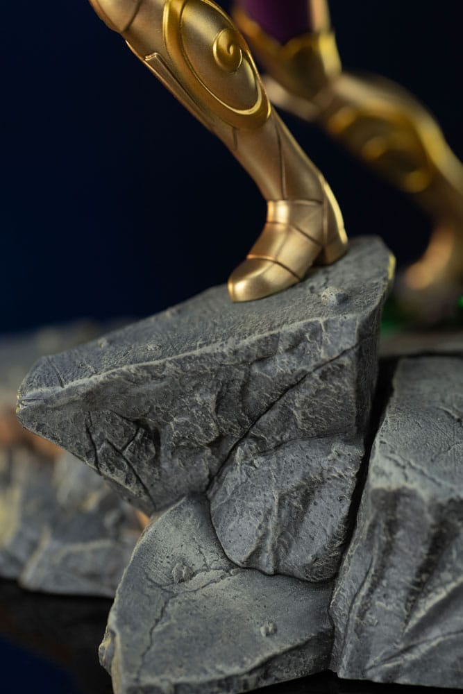 SAINT SEIYA CAPRICORN SHURA 1/10 Estatua