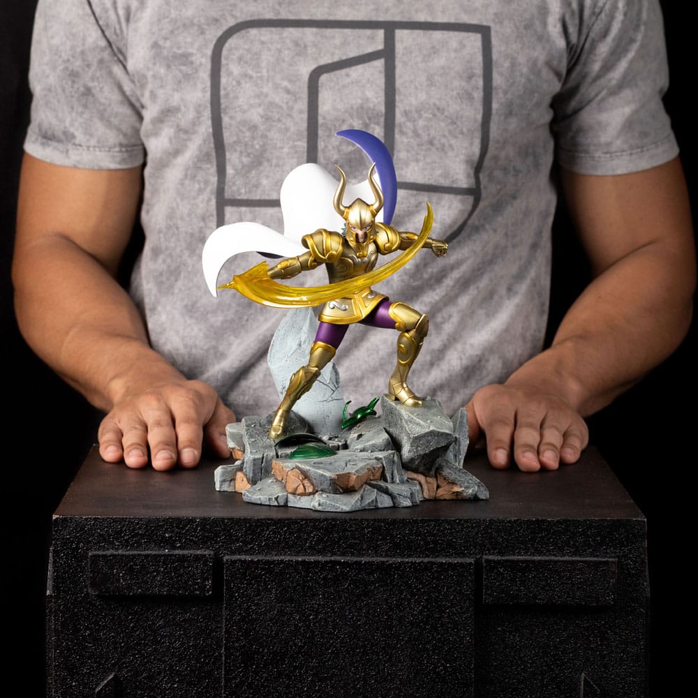 SAINT SEIYA CAPRICORN SHURA 1/10 Estatua