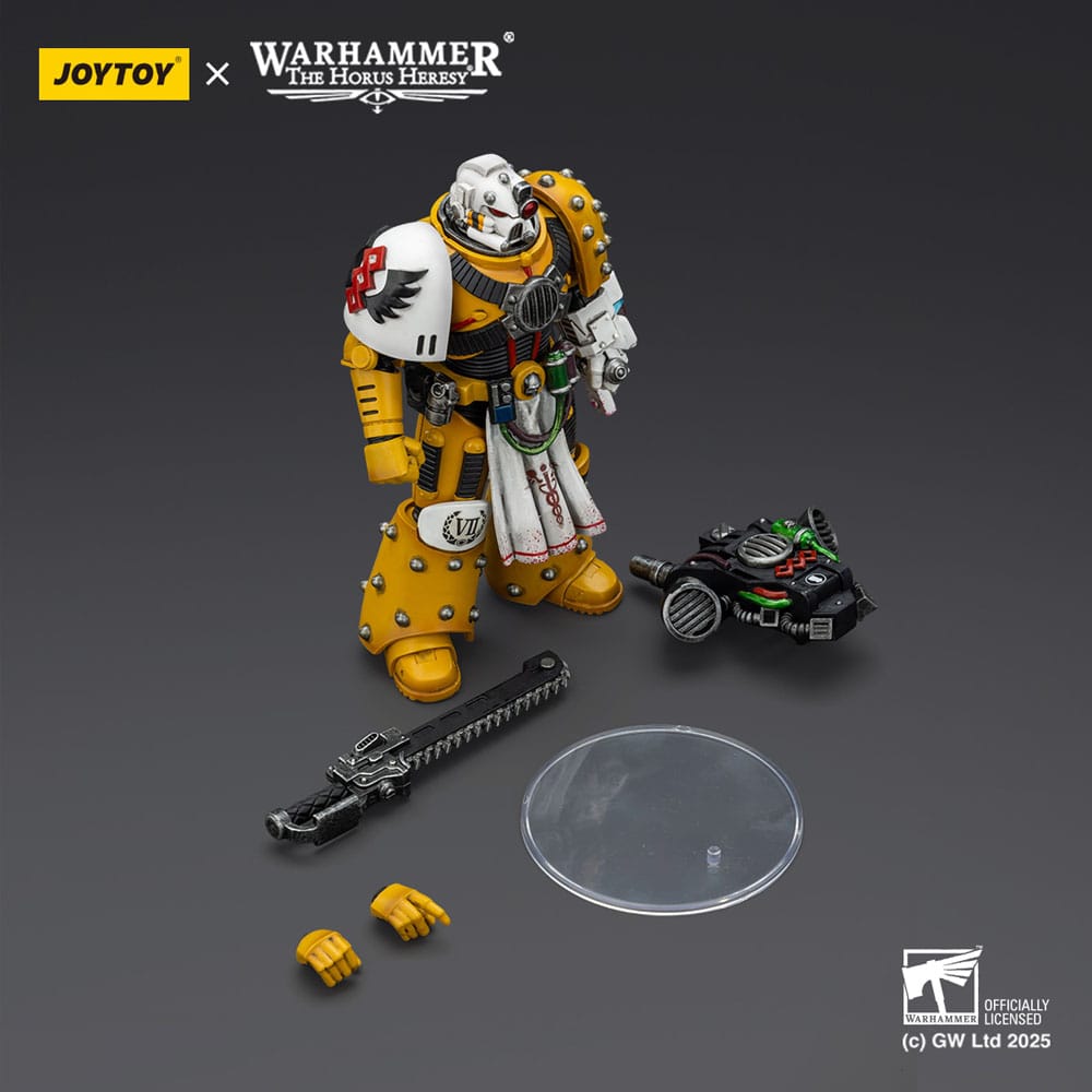 Warhammer 40,000: imperial Fists Figura Legion Apothecary 12 cm