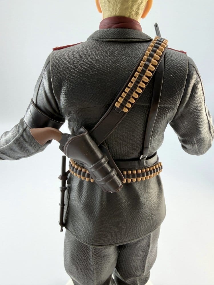 Metal Gear Solid Delta: Snake Eater Figura PVC Ocelot 20 cm