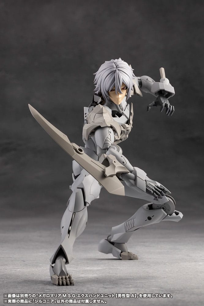 Megalomaria Unlimited Universe Maqueta Plastic Model Kit Zirconia 18 cm