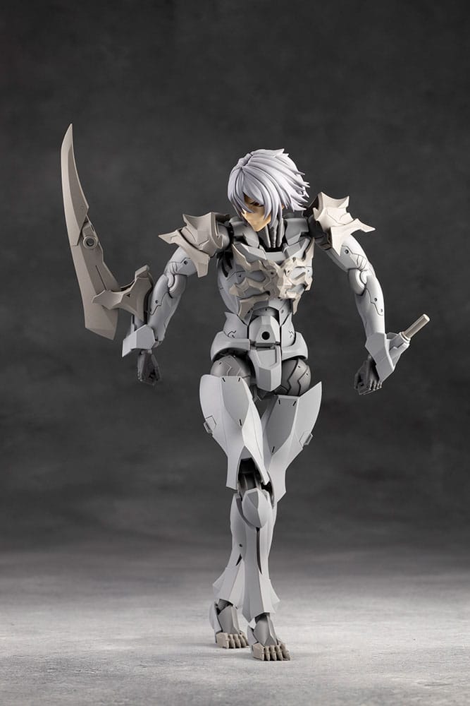 Megalomaria Unlimited Universe Maqueta Plastic Model Kit Zirconia 18 cm