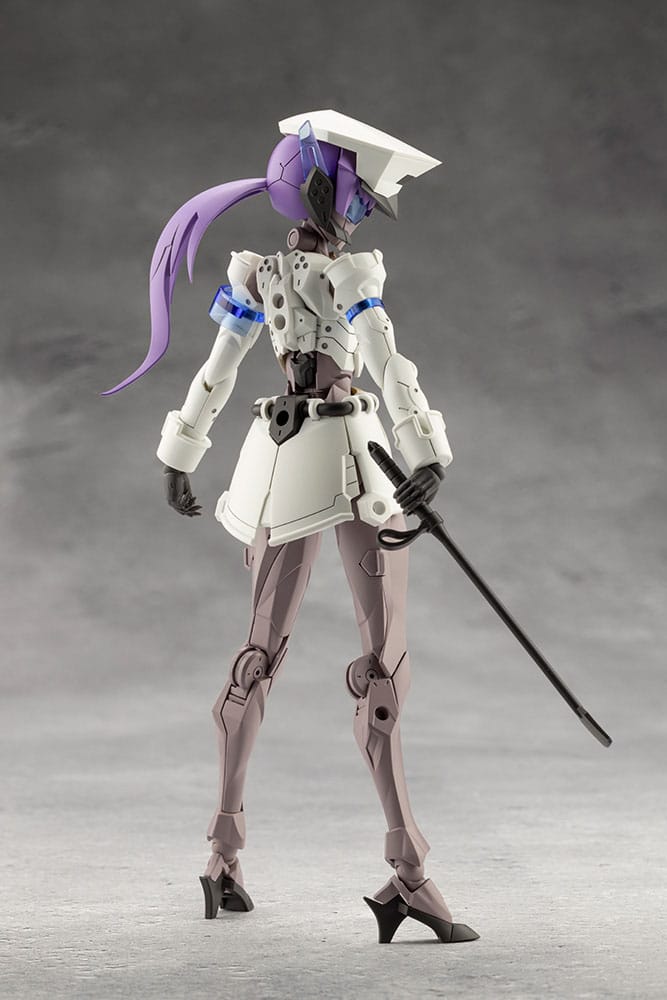 Megalomaria Unlimited Universe Maqueta Plastic Model Kit Vanguard Leader 16 cm